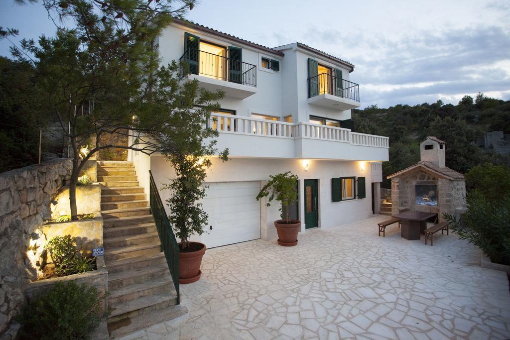 Villa Perun Ражань Экстерьер фото