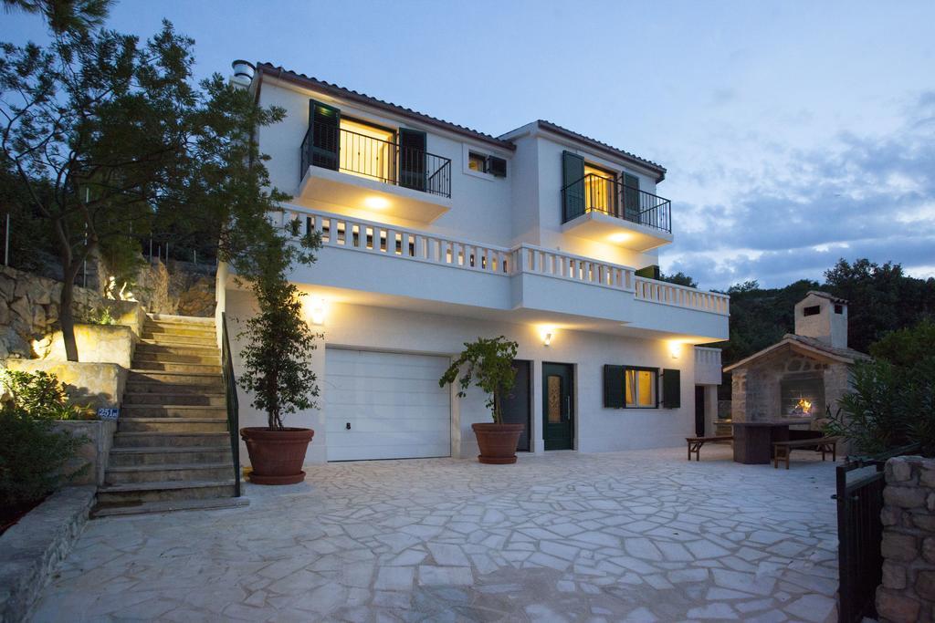 Villa Perun Ражань Экстерьер фото